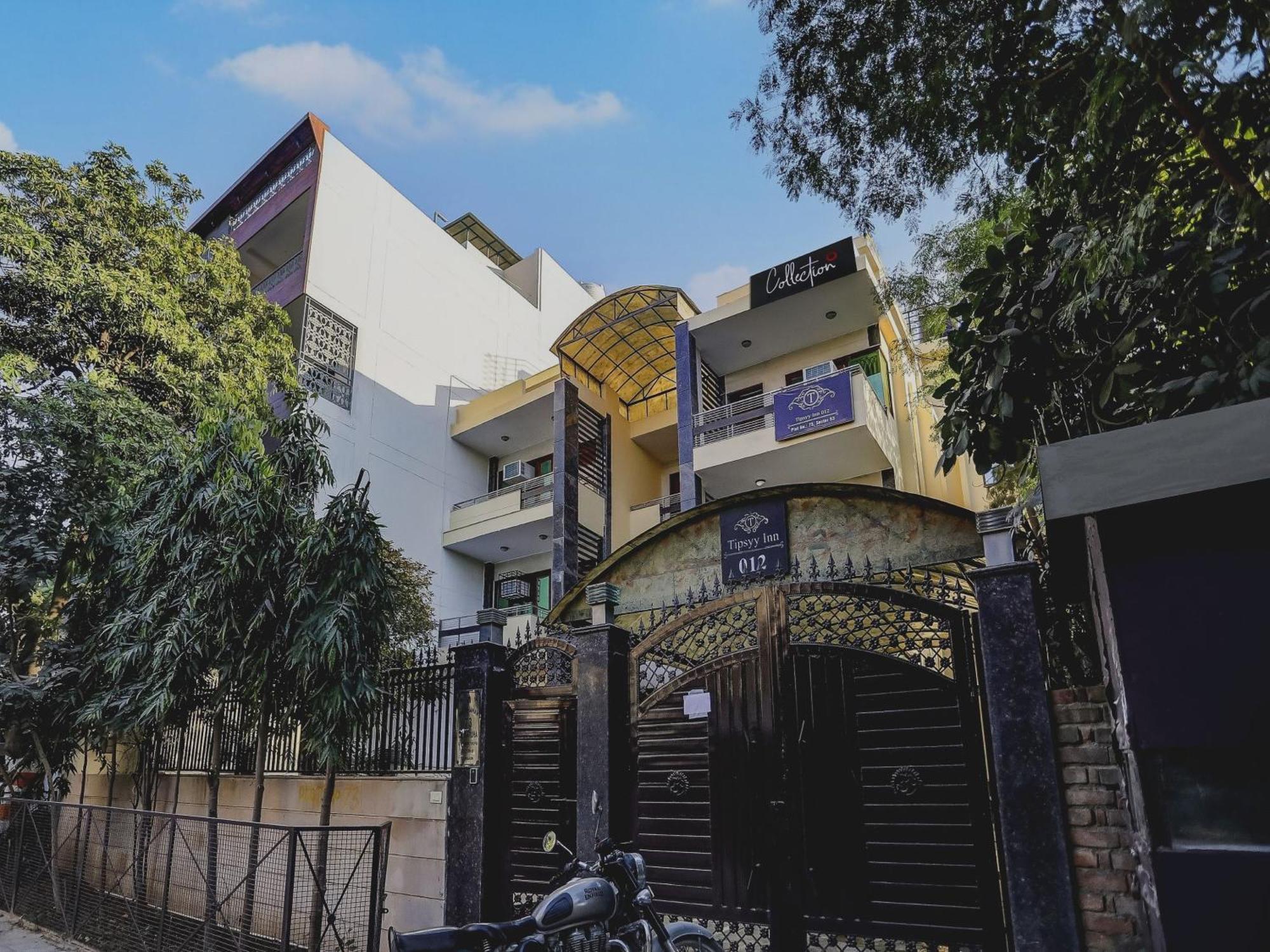 Super Capital O Uk House Residency Hotel Gurgaon Exterior photo