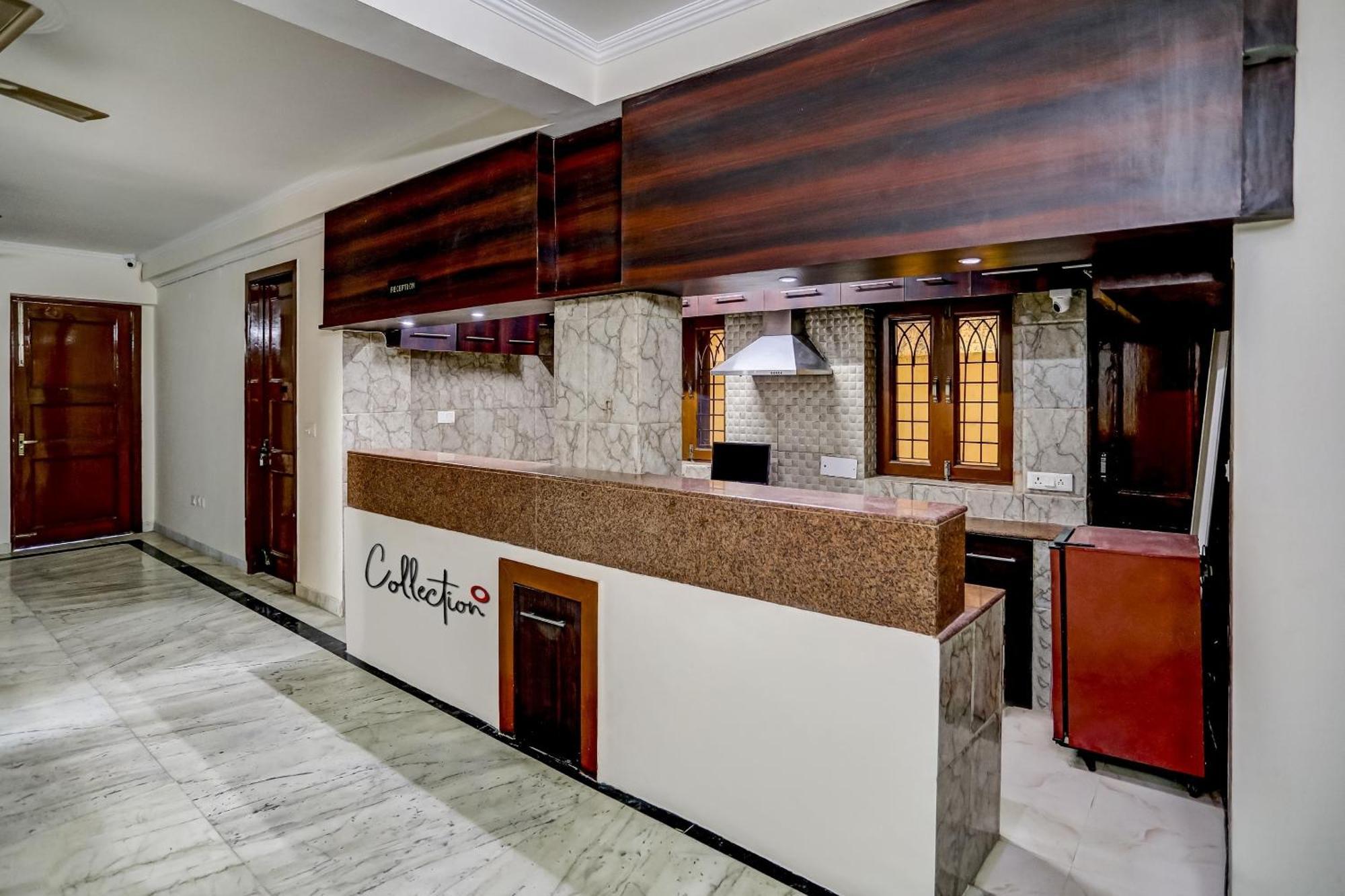 Super Capital O Uk House Residency Hotel Gurgaon Exterior photo